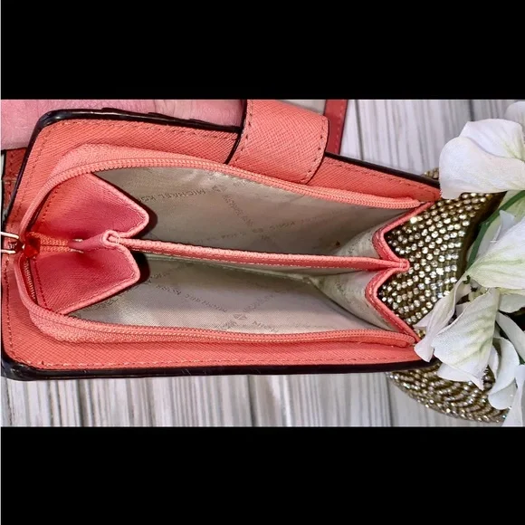 Sold Michael Kors Tangerine  Orange Bifold Leather Wallet  & Change Purse - Picture 6 of 11